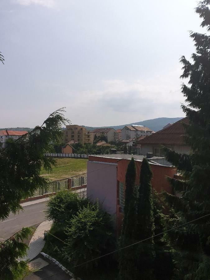 Hostel Stadion Zalău Exterior photo
