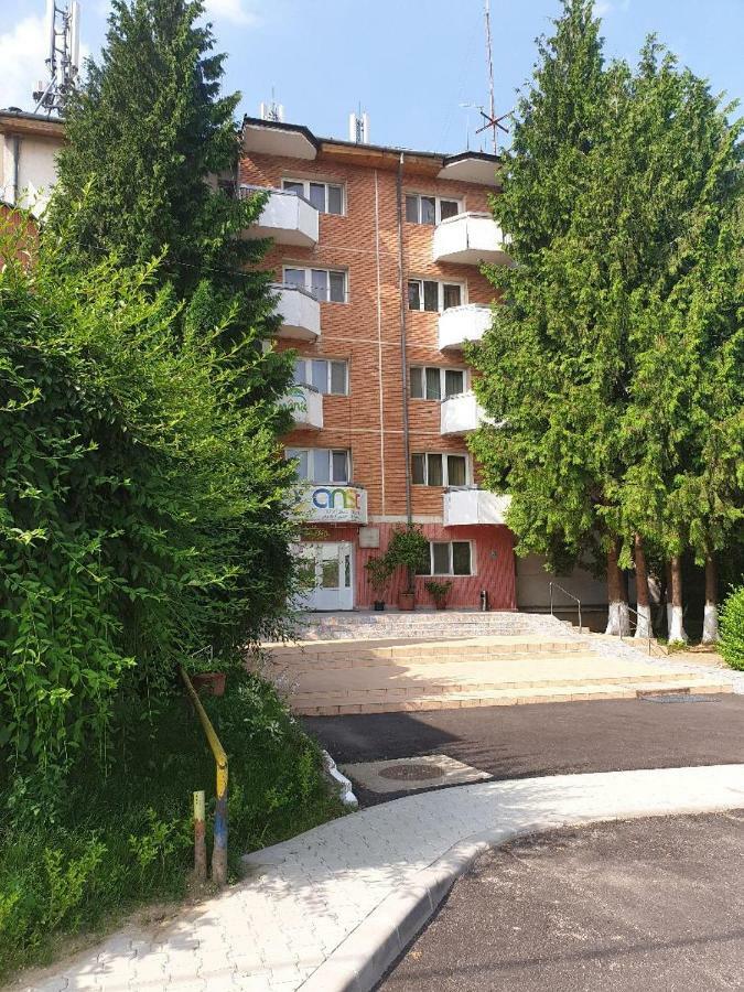 Hostel Stadion Zalău Exterior photo